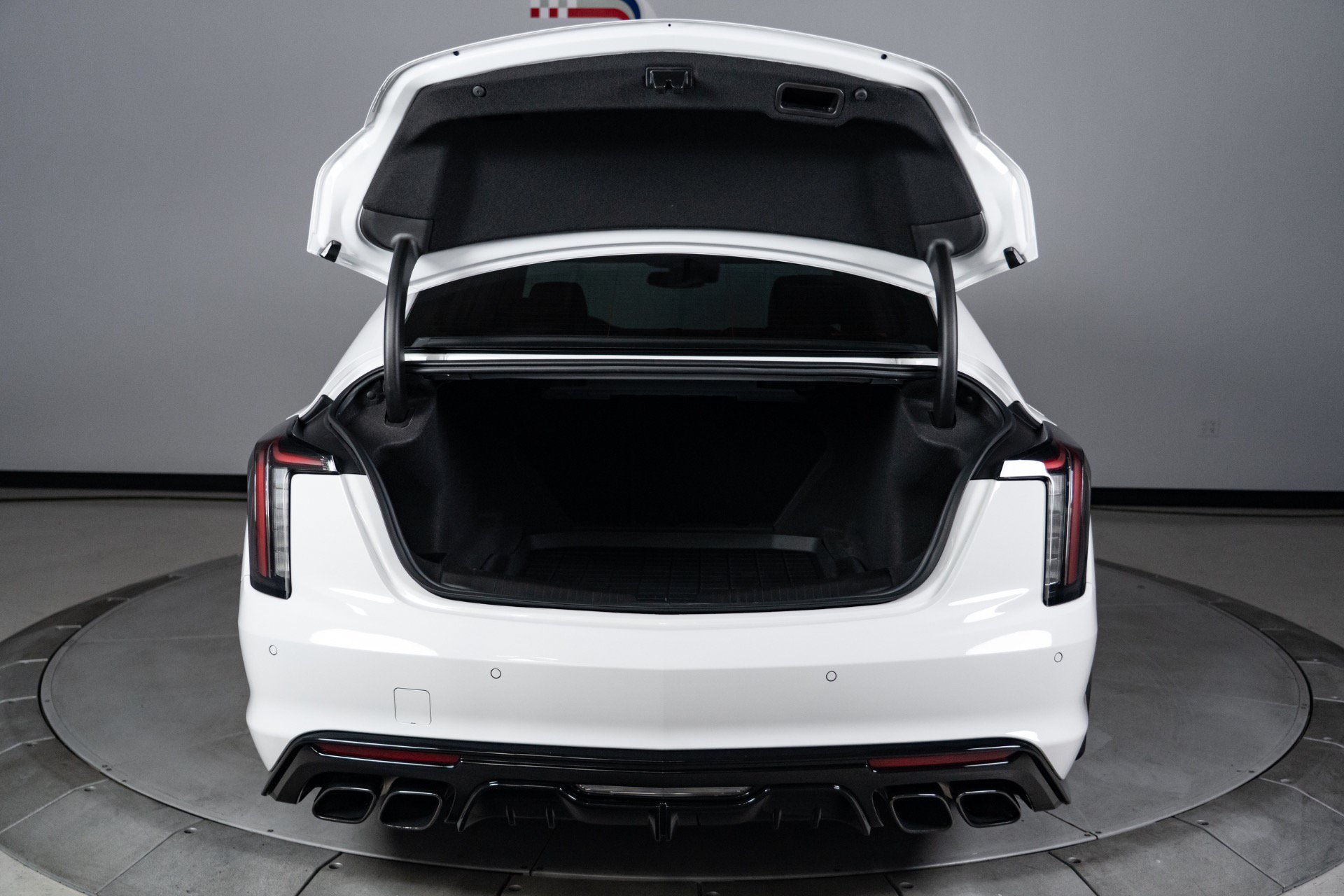 Used 2023 Cadillac CT5 V Blackwing RWD image 18