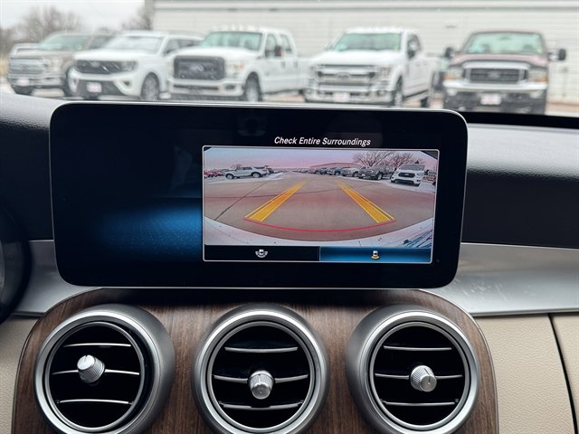 Used 2019 Mercedes-Benz C 300 4MATIC Sedan image 13