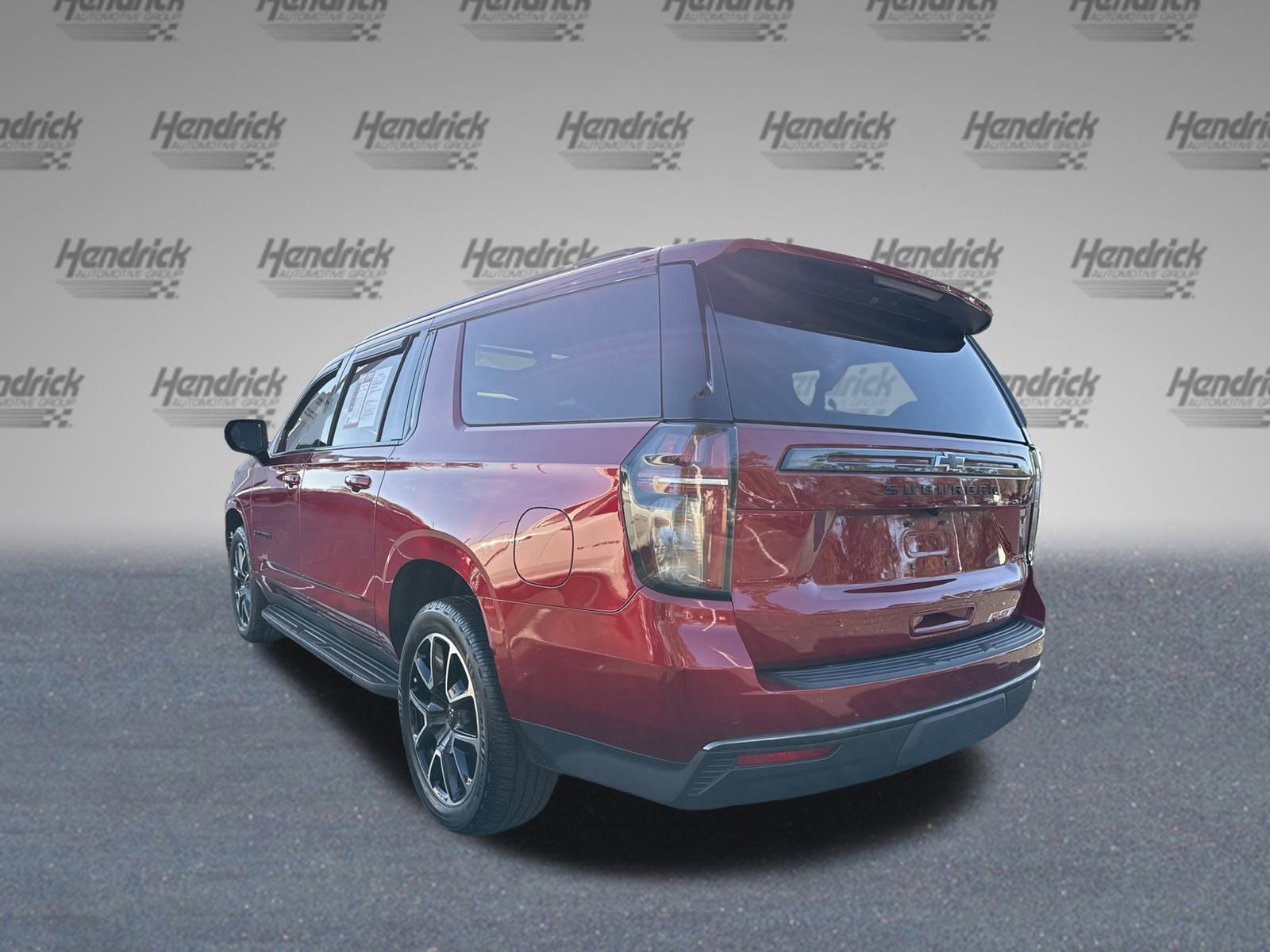 Used 2021 Chevrolet Suburban RST w/ Rear Media and Nav Package image 15