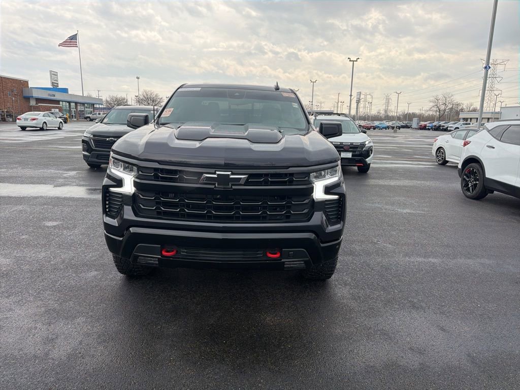 Used 2024 Chevrolet Silverado 1500 LT Trail Boss w/ Convenience Package II image 8