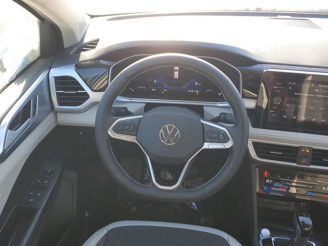 New 2026 Volkswagen Taos SE AWD/4WD image 27