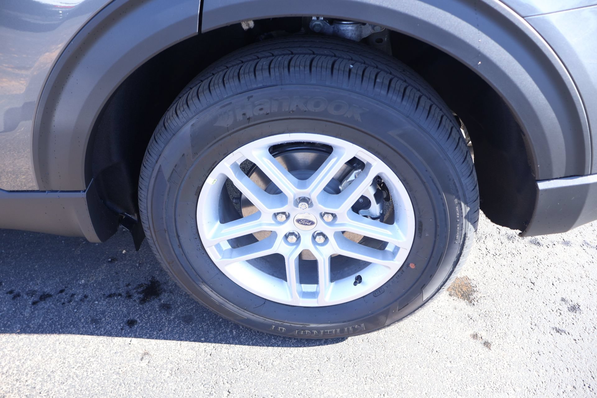 New 2026 Ford Explorer Active w/ Active Comfort Package RWD image 20