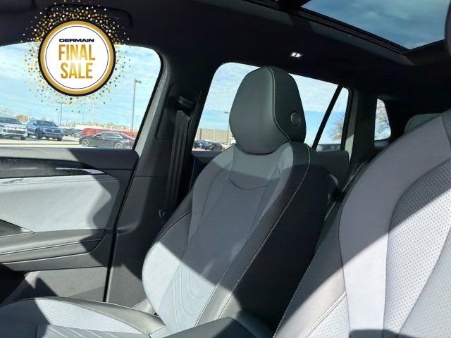 New 2026 Volkswagen Tiguan SE R-Line image 18