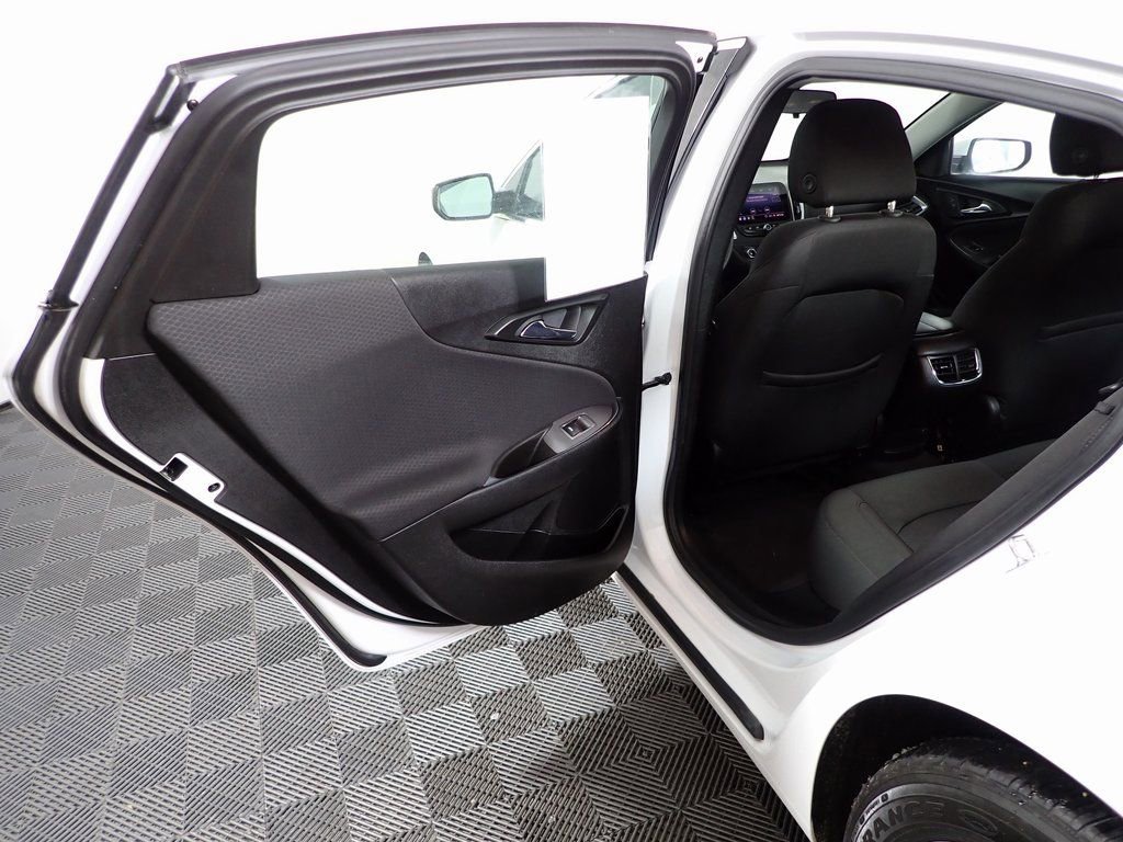 Used 2020 Chevrolet Malibu LT image 26