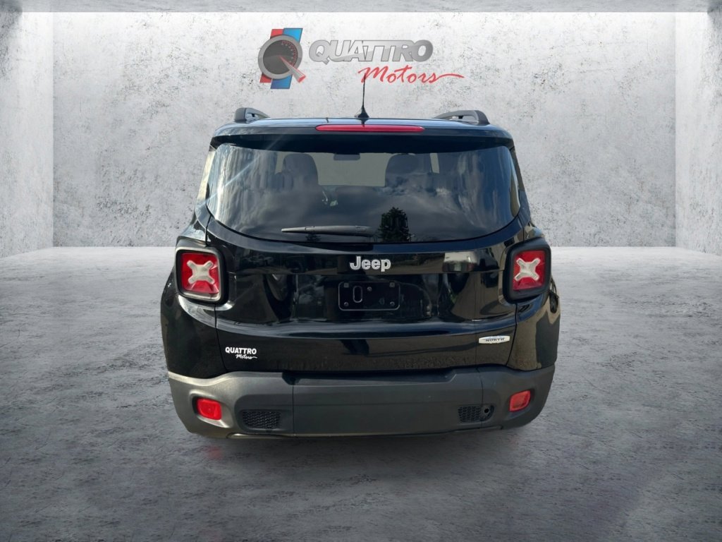 Used 2015 Jeep Renegade Latitude w/ Cold Weather Group image 4