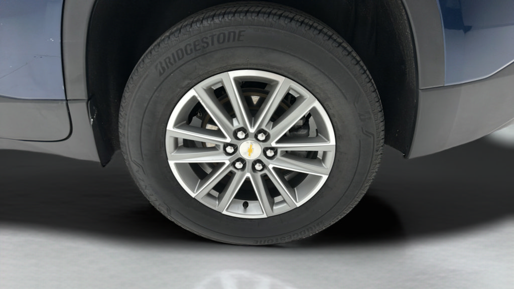 Used 2023 Chevrolet Traverse LT AWD/4WD image 8