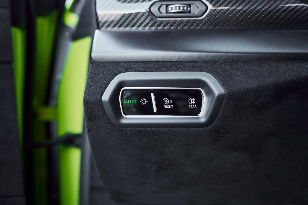 Used 2024 Lamborghini Urus Performante image 59