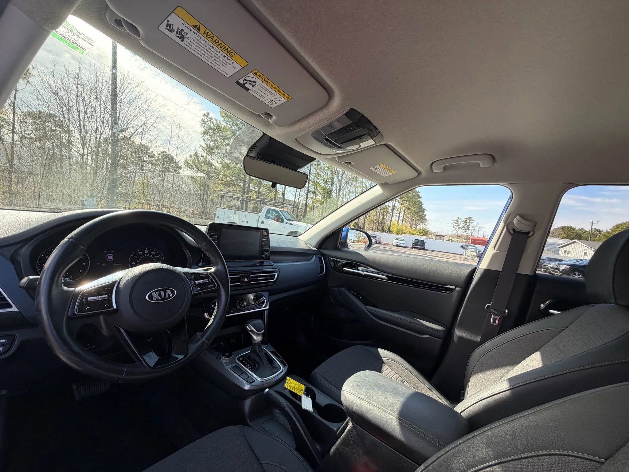 Used 2021 Kia Seltos S image 23