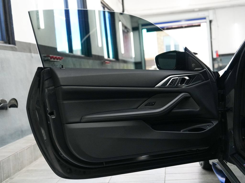 Used 2022 BMW M4 Competition w/ Executive Package RWD image 10