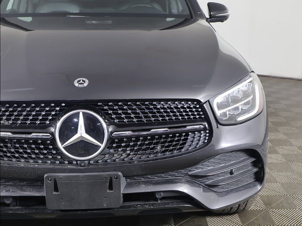 Used 2022 Mercedes-Benz GLC 300 4MATIC Coupe image 13