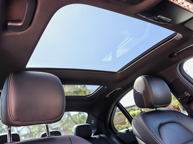 Used 2021 Mercedes-Benz C 300 Sedan image 22