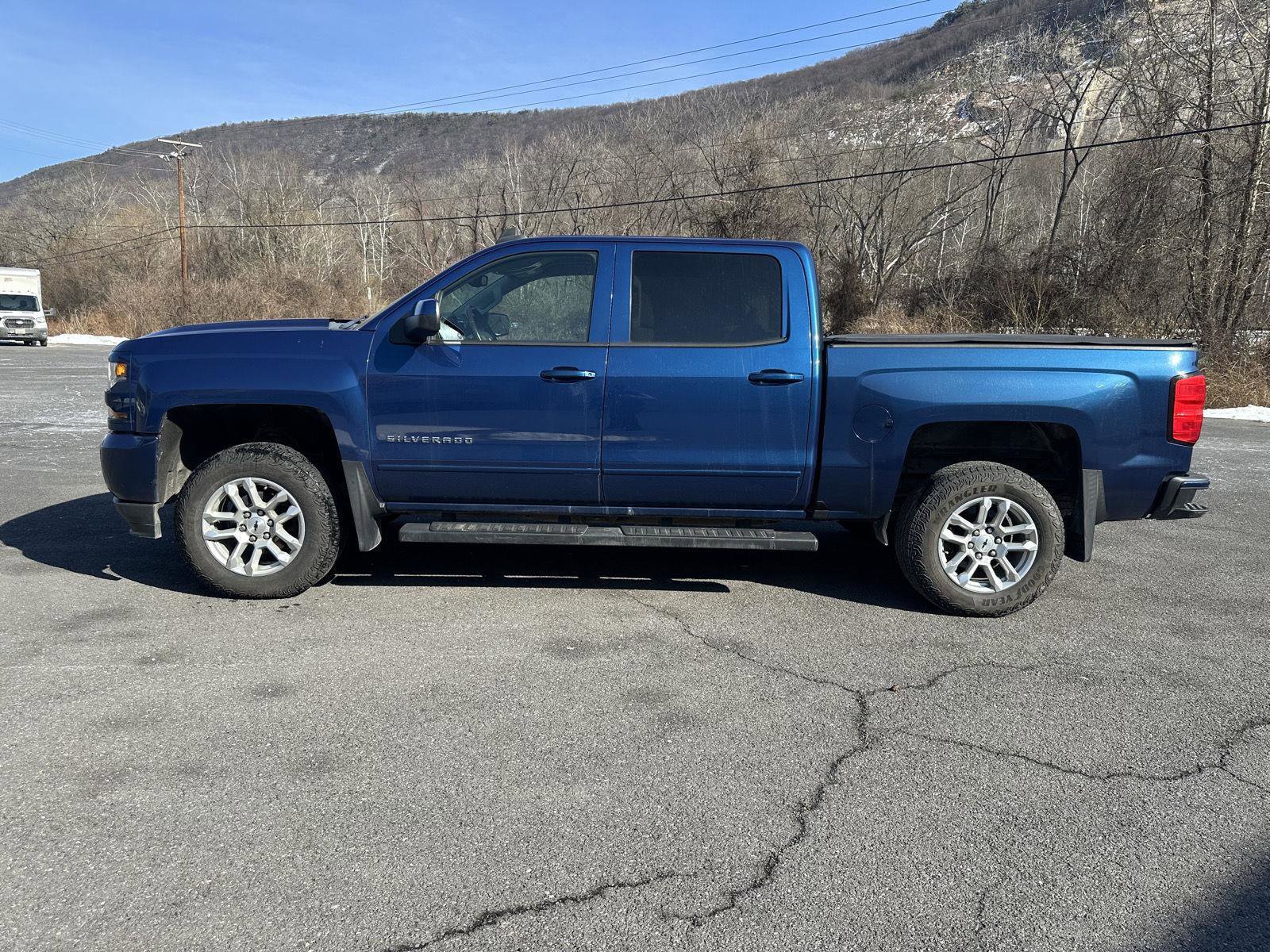 Used 2017 Chevrolet Silverado 1500 LT w/ All Star Edition image 4