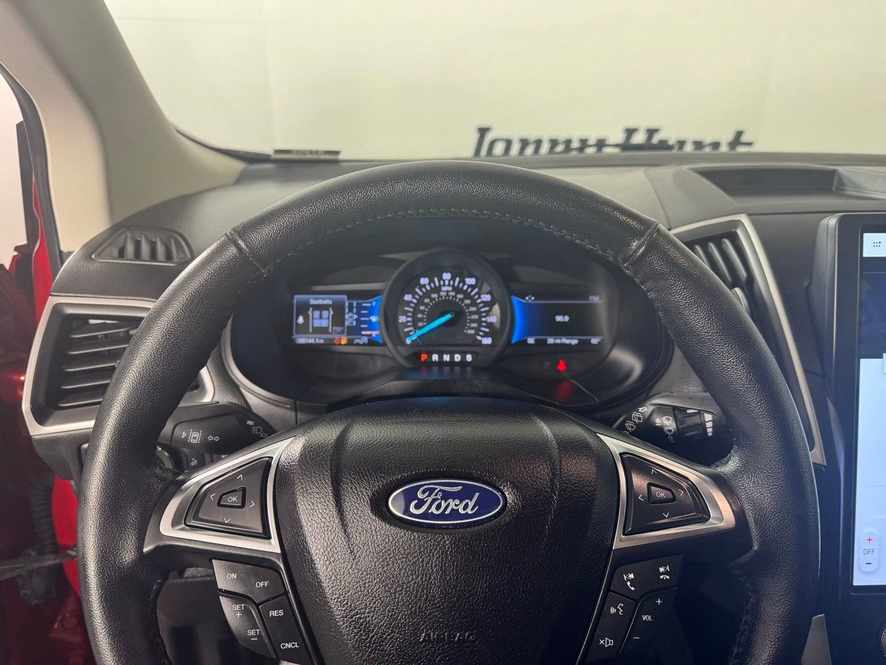 Used 2023 Ford Edge SEL image 21
