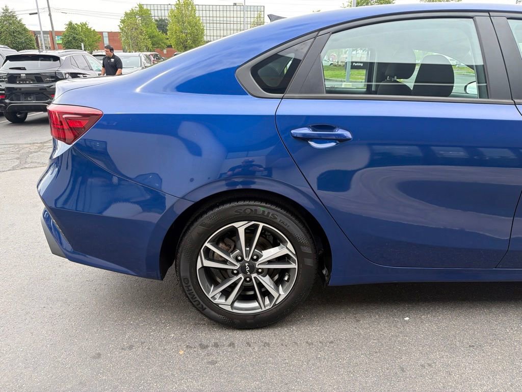 Certified 2023 Kia Forte LXS w/ LXS Technology Package FWD image 7