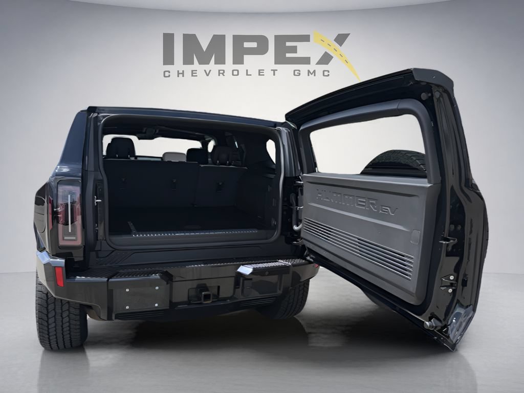 Used 2024 GMC Hummer EV 3X AWD/4WD image 11