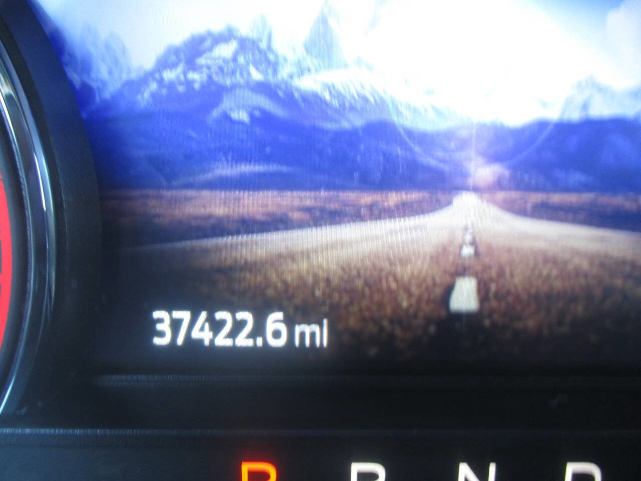 Used 2024 Ford Explorer XLT image 30