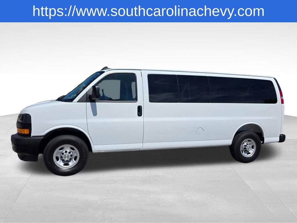 Certified 2025 Chevrolet Express 3500 LS RWD image 33