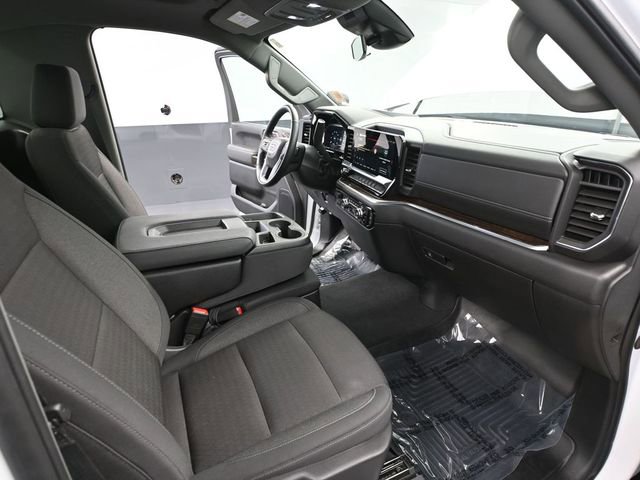 Used 2025 GMC Sierra 3500 SLE w/ SLE Convenience Package image 44