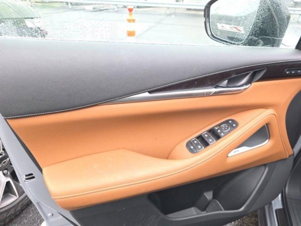 Used 2025 INFINITI QX60 Sensory w/ Vision Package image 13