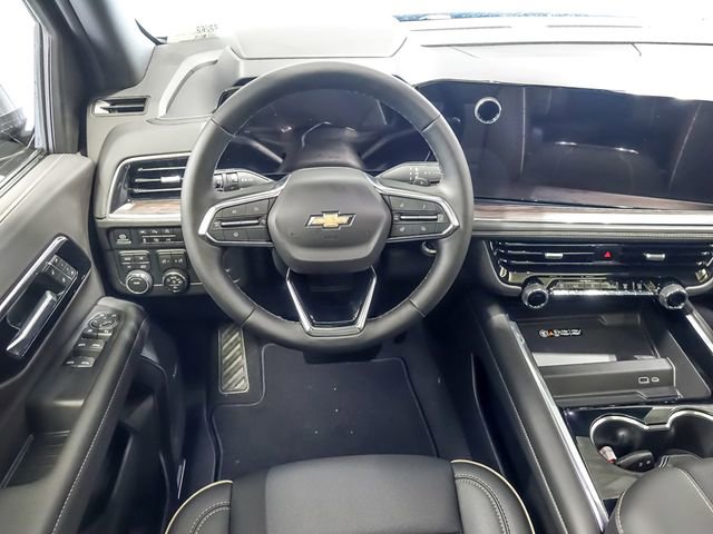New 2026 Chevrolet Suburban Premier AWD/4WD image 14