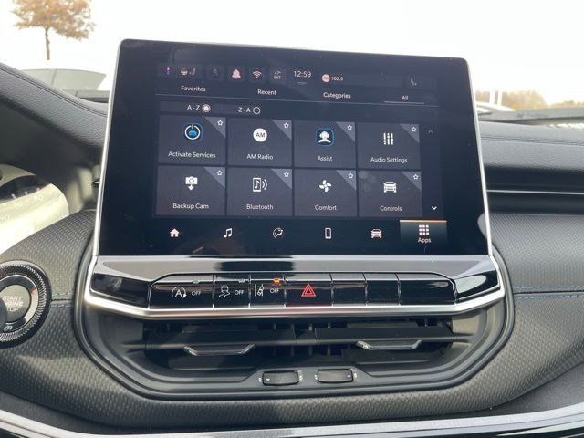 New 2026 Jeep Compass Latitude AWD/4WD image 18