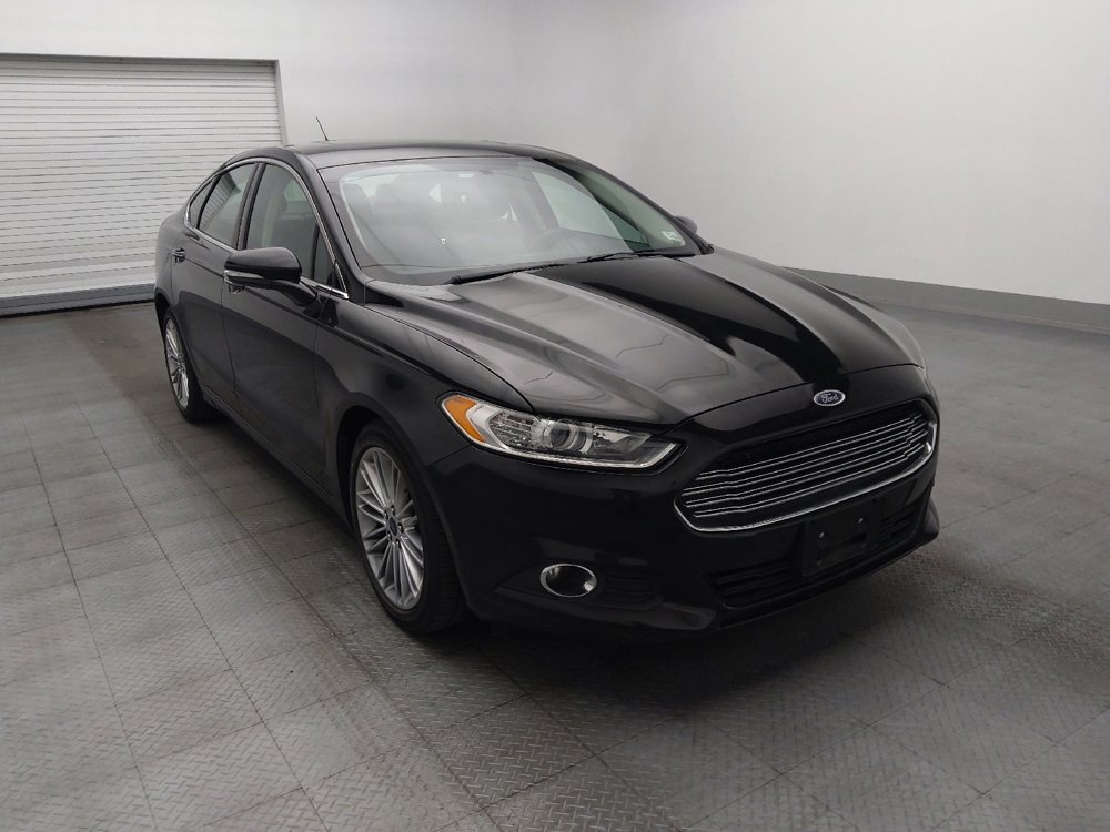Used 2015 Ford Fusion SE w/ Equipment Group 202A FWD image 13