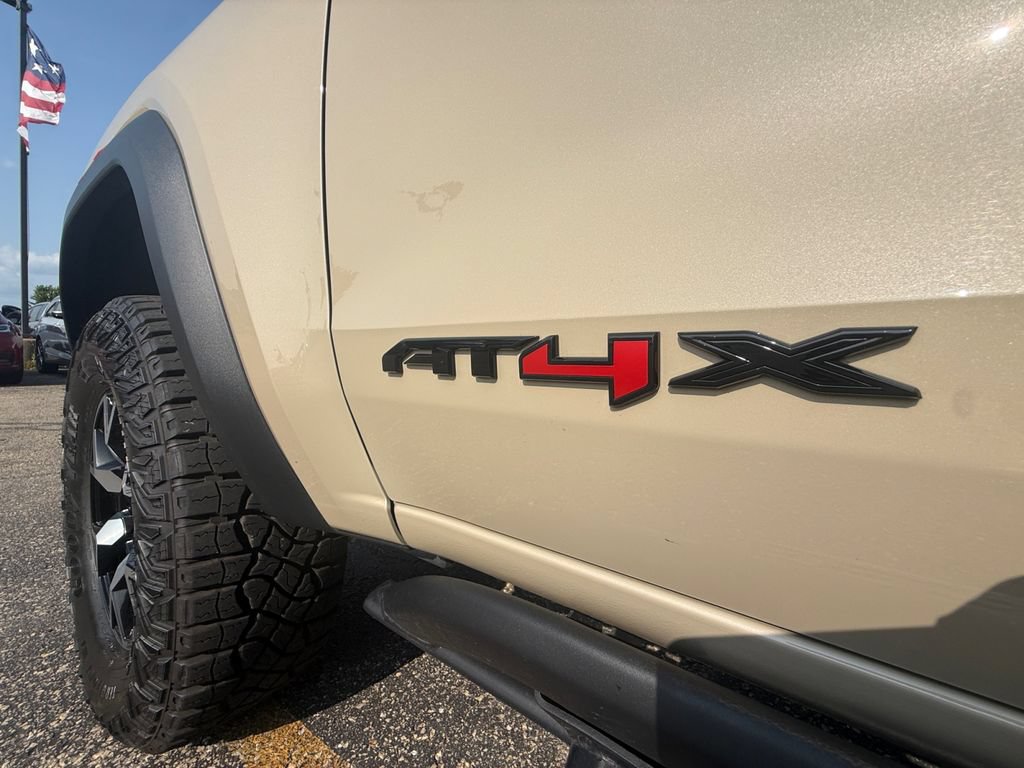 Used 2024 GMC Canyon AT4X AWD/4WD image 47