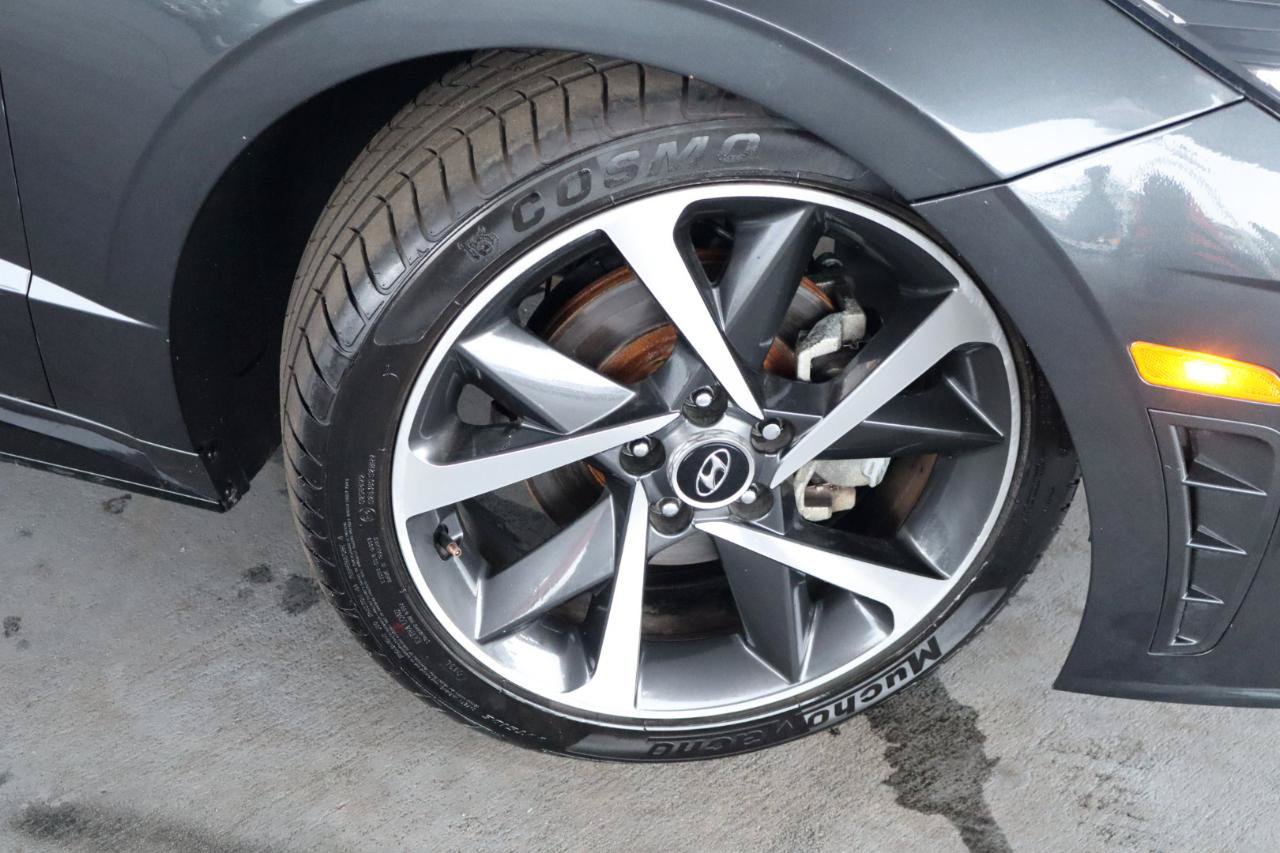 Used 2021 Hyundai Sonata SEL Plus w/ Tech Package FWD image 3
