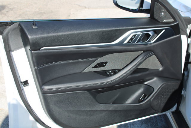 Used 2024 BMW i4 eDrive35 w/ Premium Package RWD image 13