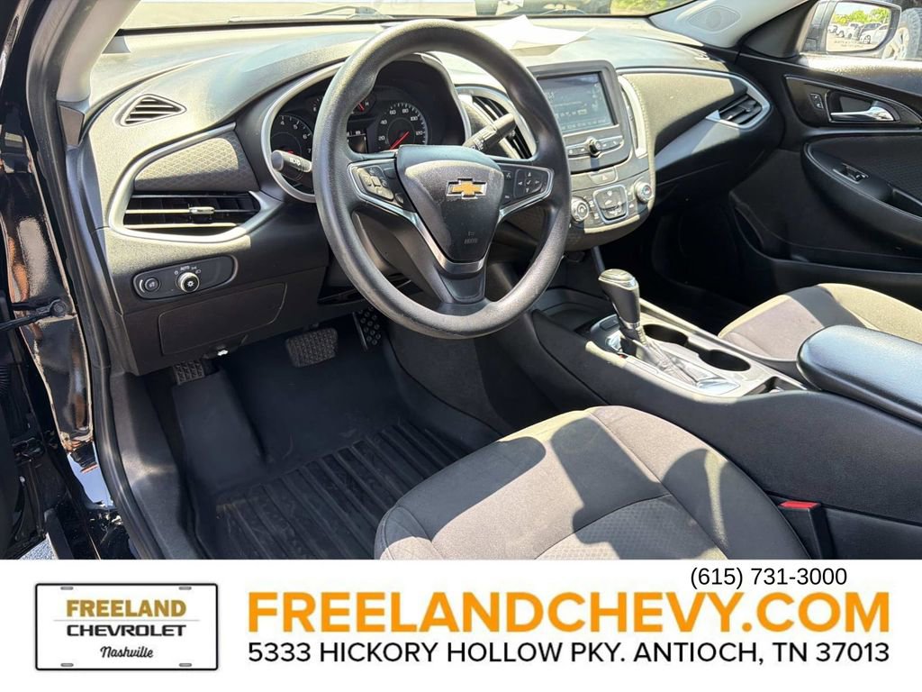Used 2018 Chevrolet Malibu LS FWD image 25
