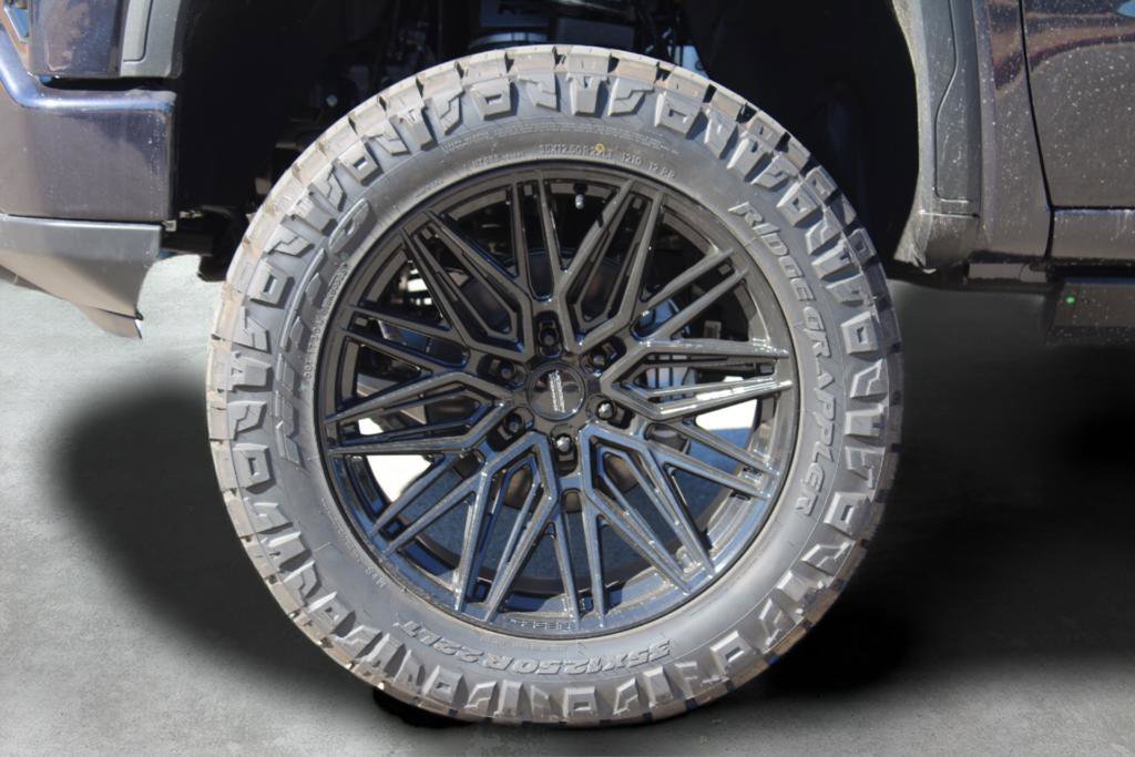 New 2026 GMC Sierra 1500 Denali w/ Technology Package image 9