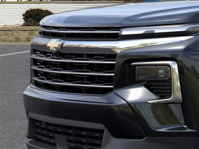 New 2026 Chevrolet Traverse LT w/ Sun and Wheel Package AWD/4WD image 13