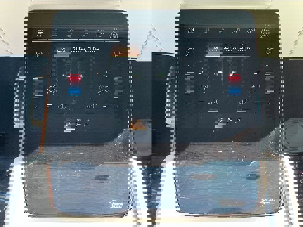 New 2026 Cadillac Vistiq Luxury image 16