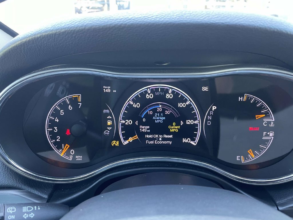 Used 2019 Jeep Grand Cherokee Limited AWD/4WD image 23
