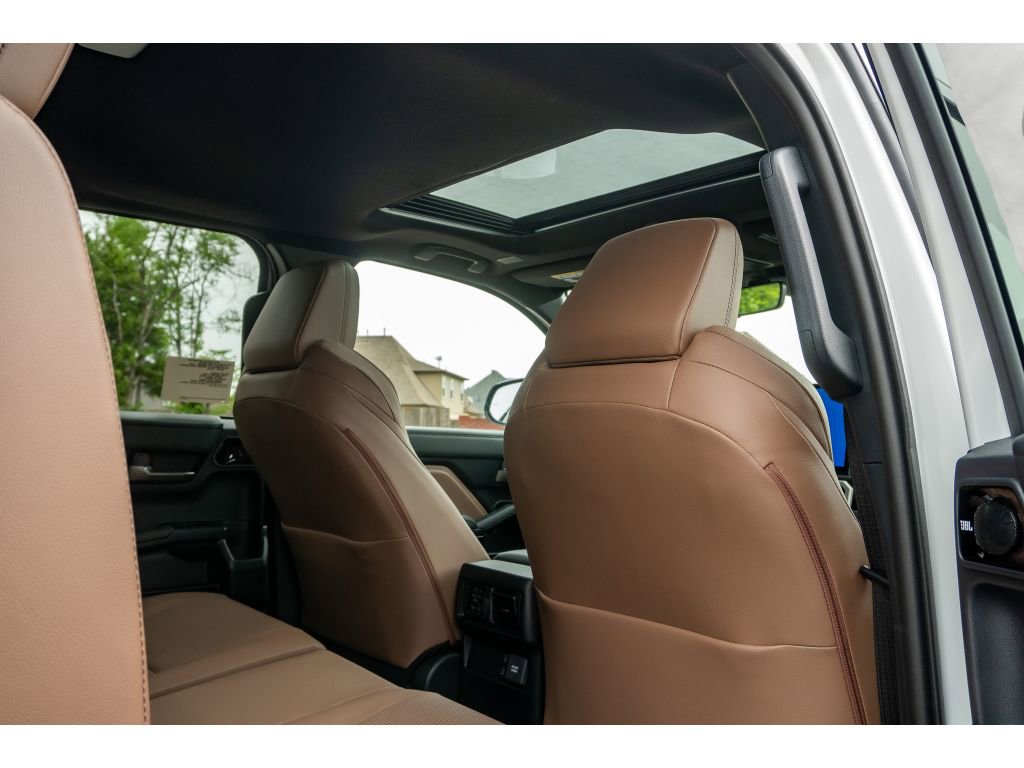 New 2026 Toyota 4Runner Limited AWD/4WD image 17