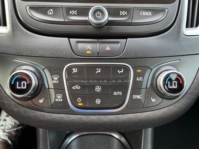 Used 2024 Chevrolet Malibu LT image 24