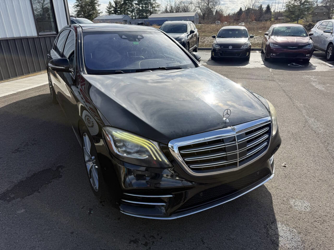 Used 2018 Mercedes-Benz S 560 Sedan image 4