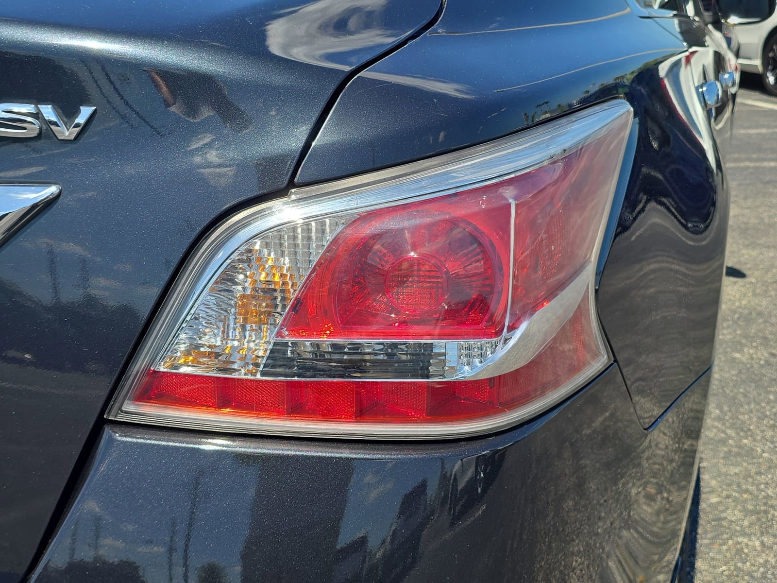 Used 2015 Nissan Altima 2.5 SV w/ Convenience Package FWD image 8