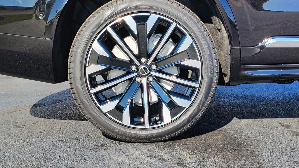 New 2026 Volvo XC90 B6 Ultra w/ Protection Package AWD/4WD image 29
