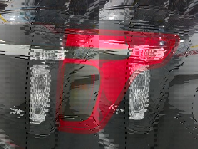 Used 2015 Ford Explorer XLT w/ Equipment Group 202B image 50