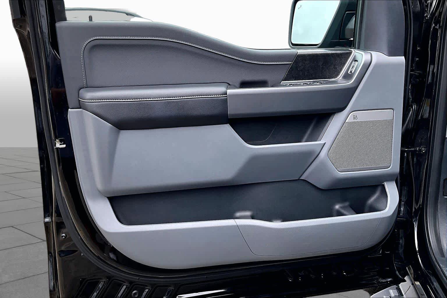 Used 2025 Ford F150 Lightning Flash AWD/4WD image 24