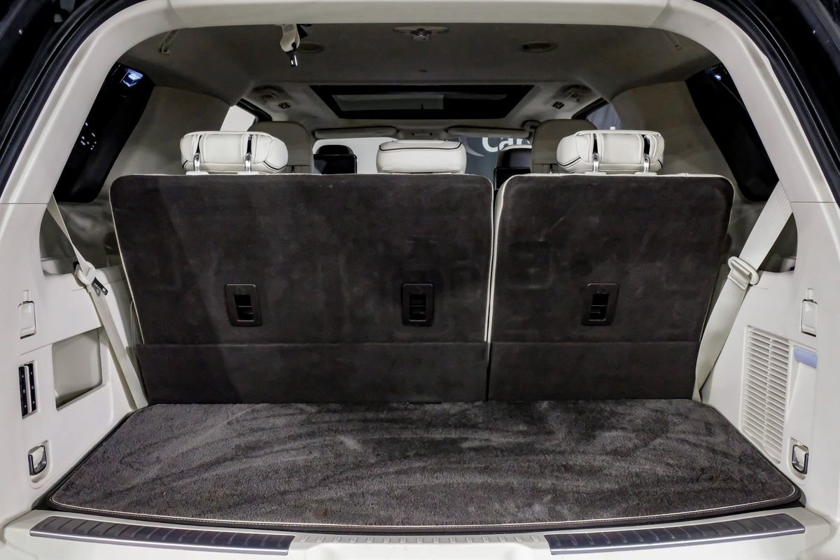 Used 2020 Lincoln Navigator Black Label w/ Cargo Convenience Package AWD/4WD image 52