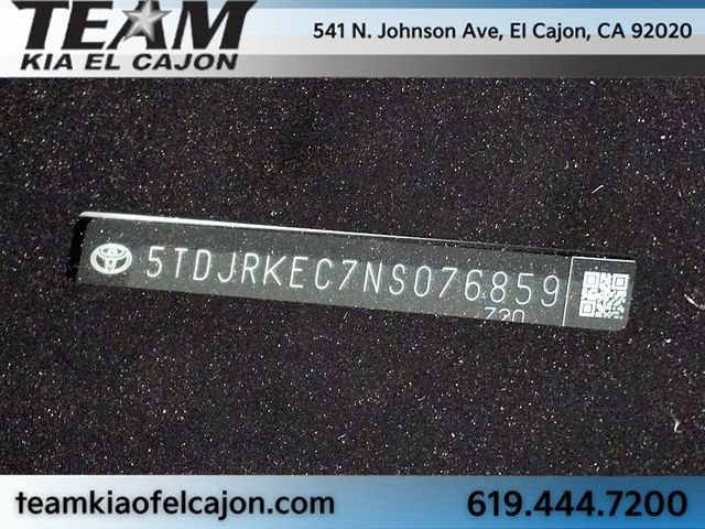 Used 2022 Toyota Sienna XLE w/ XLE Plus Package FWD image 36