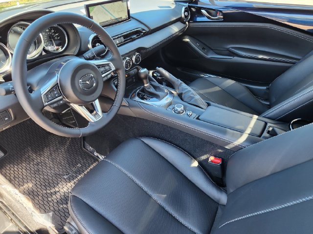 New 2026 MAZDA MX-5 Miata RF Grand Touring w/ Appearance Package RWD image 13