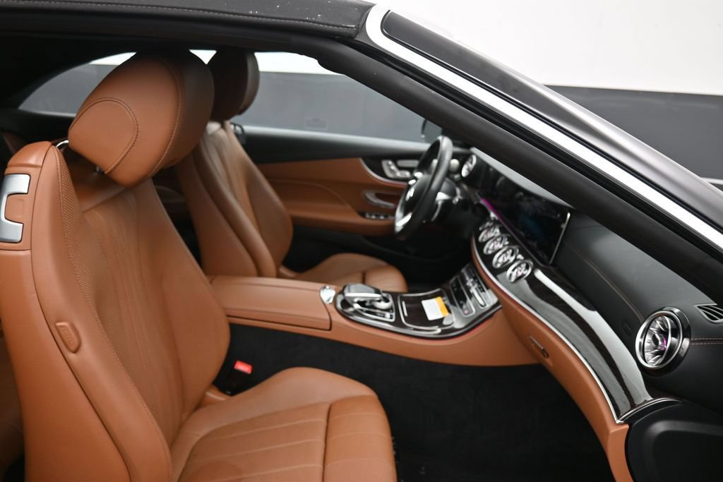 Used 2023 Mercedes-Benz E 450 4MATIC Cabriolet image 31
