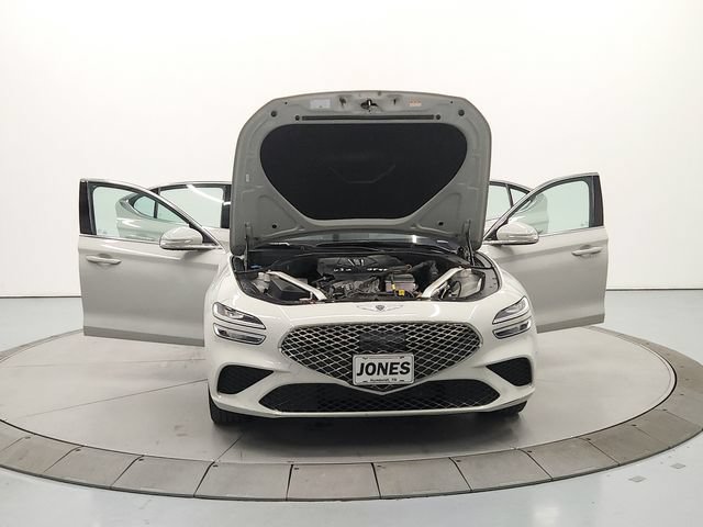 Used 2024 Genesis G70 2.5T AWD/4WD image 11