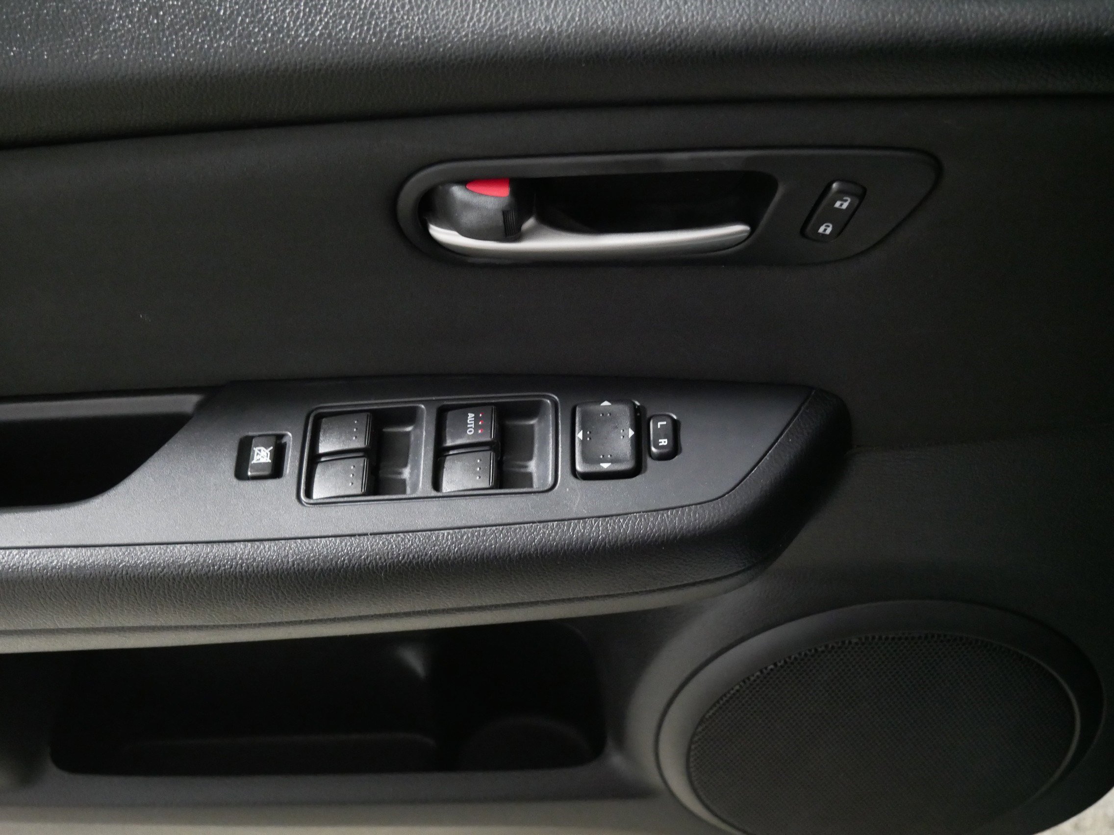 Used 2012 MAZDA MAZDA6 i Sport image 19