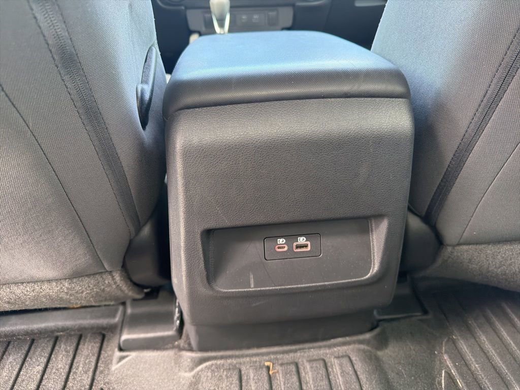 Used 2022 Nissan Frontier SV image 13