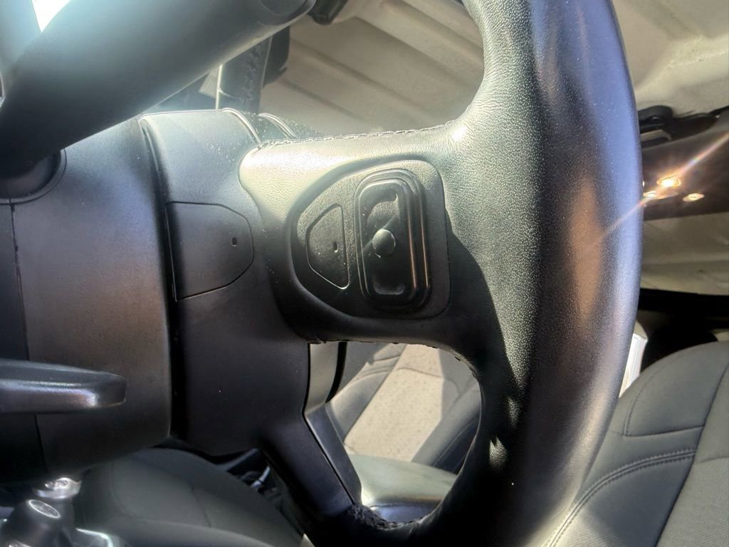 Used 2022 Jeep Wrangler Unlimited Sport image 17