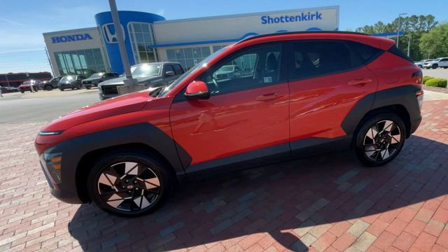 Used 2024 Hyundai Kona SEL FWD image 6